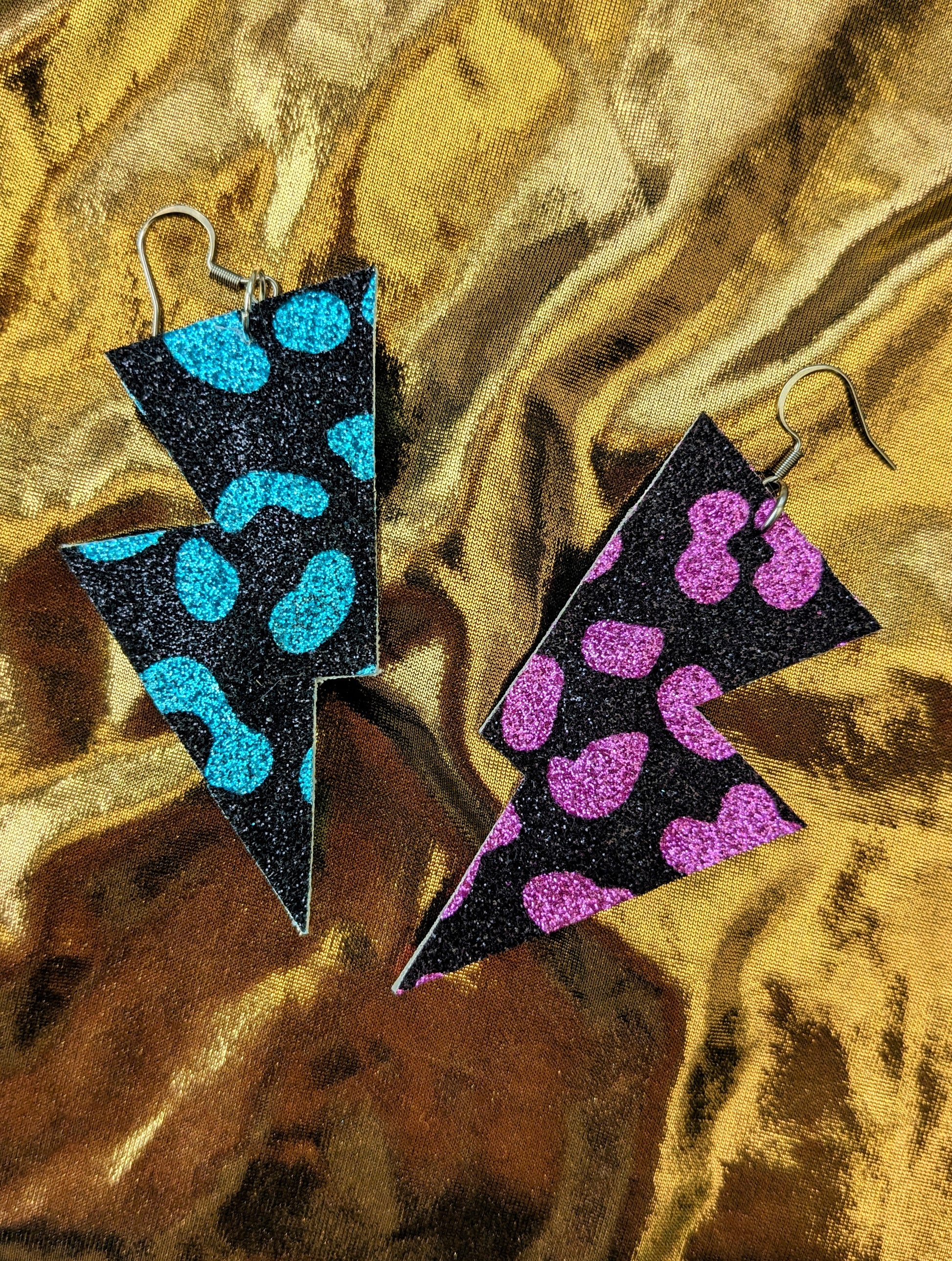 Medium Leopard Print lightning bolt earrings in Pink and turquoise