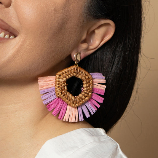 Ibiza – Pink Raffia & Rattan fan earrings